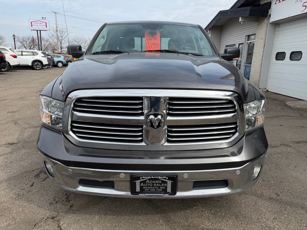 2018 RAM 1500 Image 3