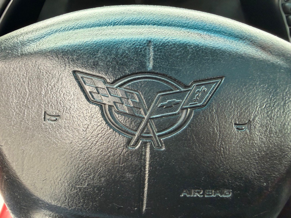 1998 Chevrolet Corvette Image 14