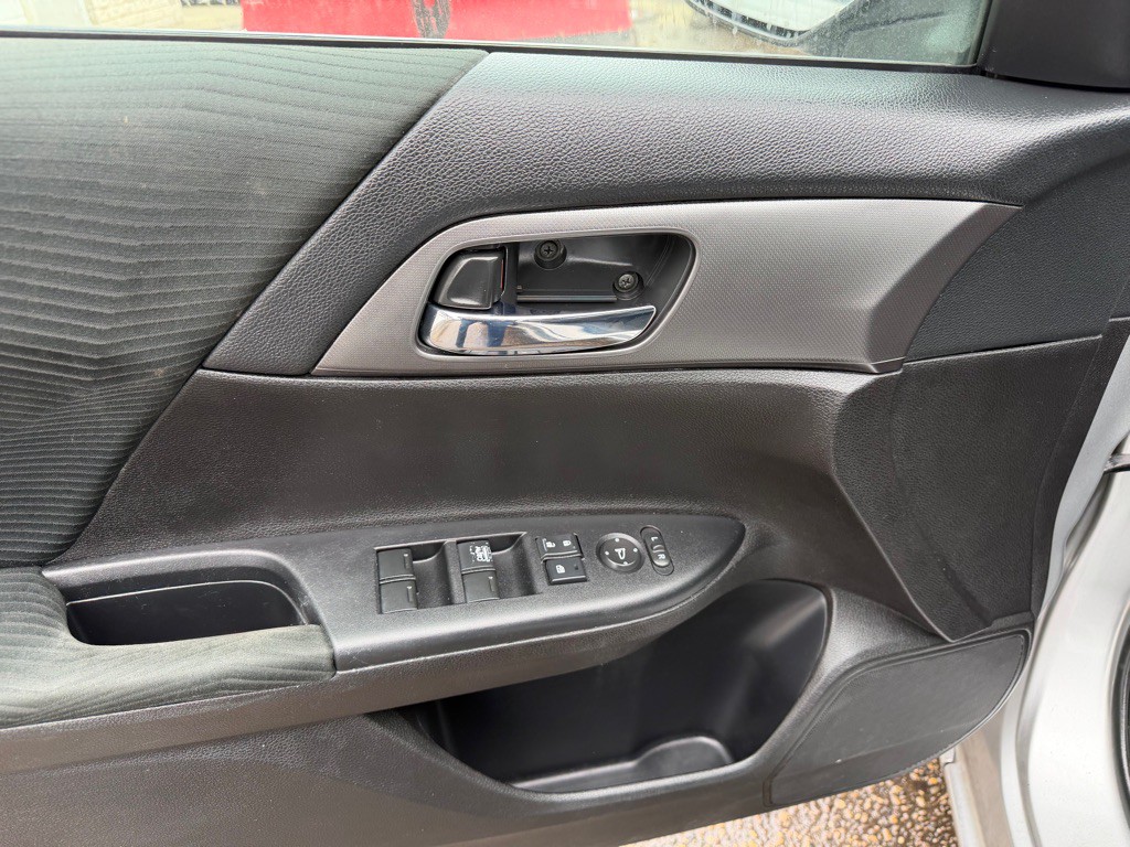 2014 Honda Accord Image 13