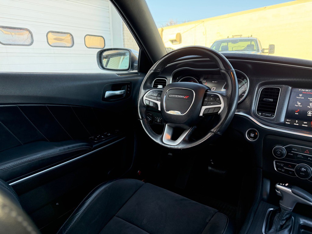 2018 Dodge Charger Image 12