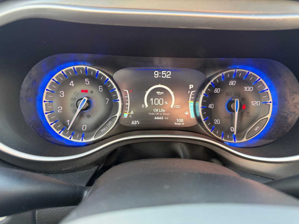 2023 Chrysler Pacifica Image 19