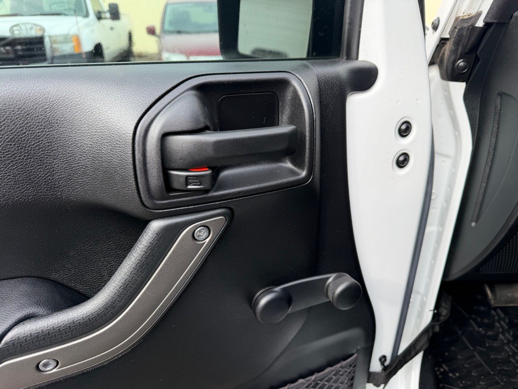 2016 Jeep Wrangler Unlimited Image 15