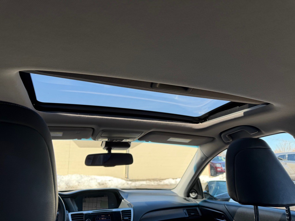 2013 Honda Accord Image 9