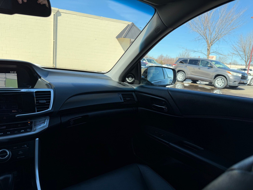 2013 Honda Accord Image 10