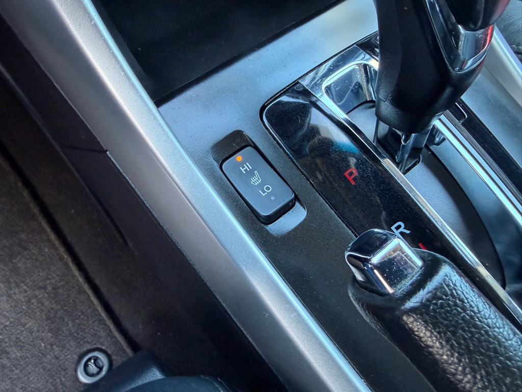 2013 Honda Accord Image 23