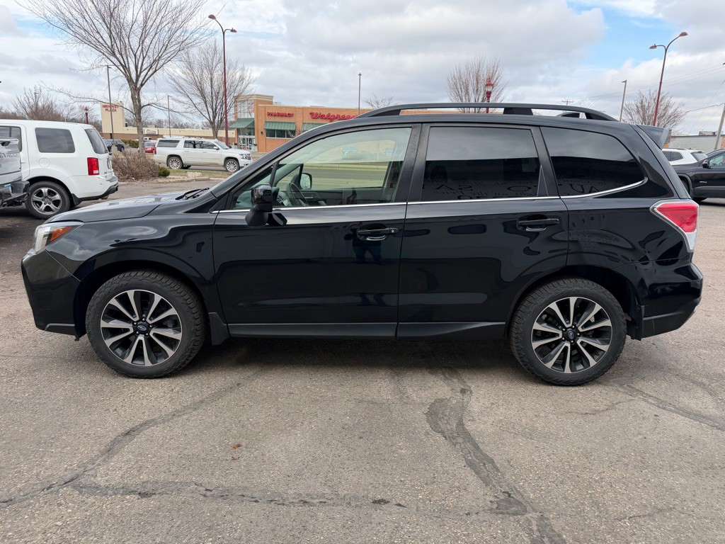 2017 Subaru Forester Image 5