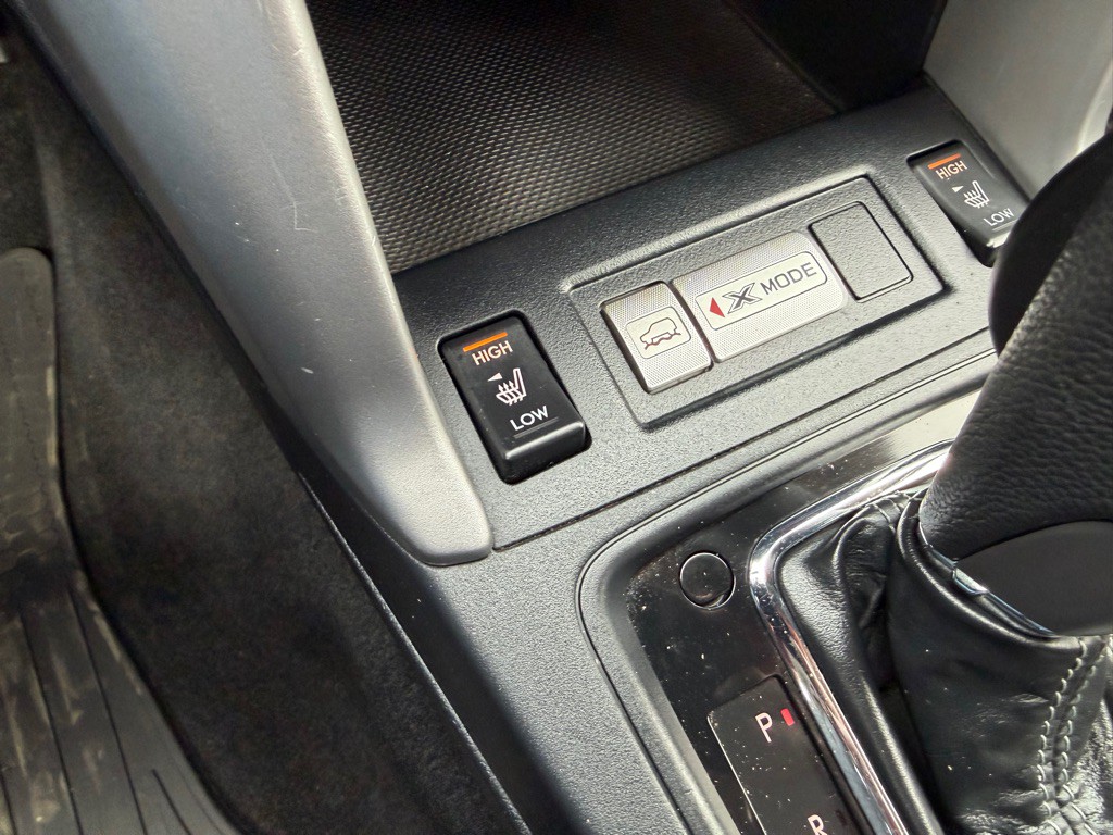 2017 Subaru Forester Image 24