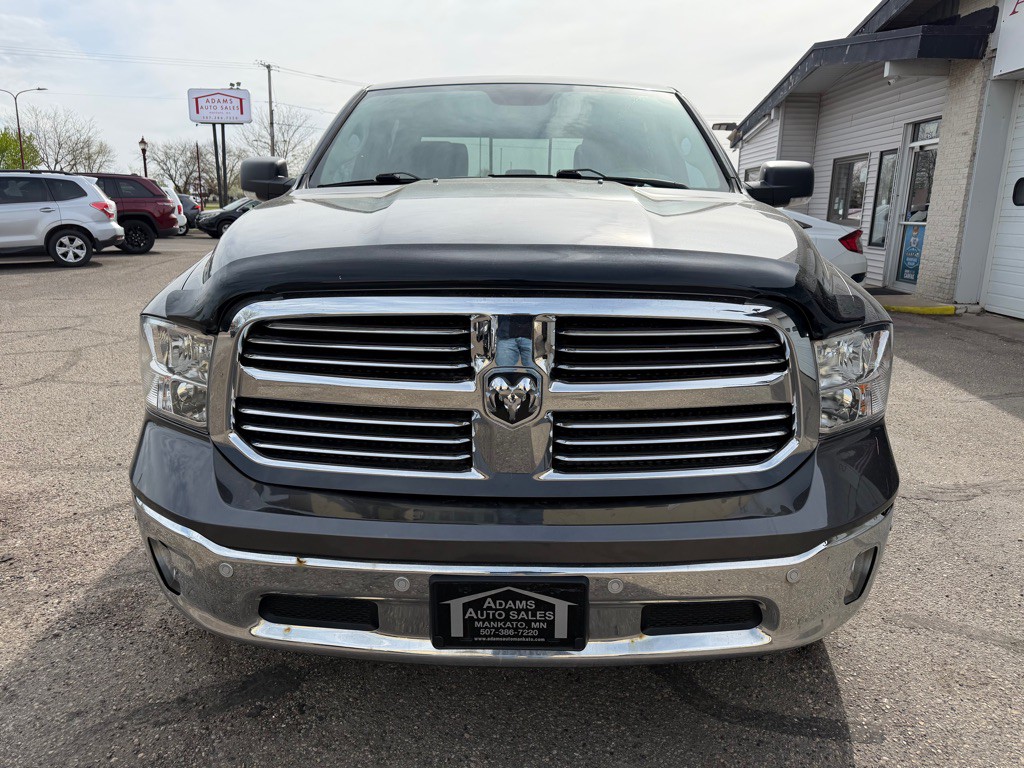 2018 RAM 1500 Image 3