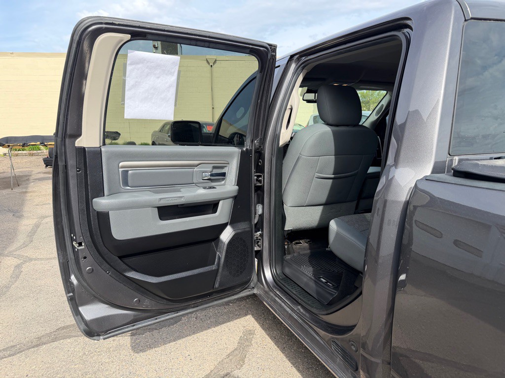 2018 RAM 1500 Image 7