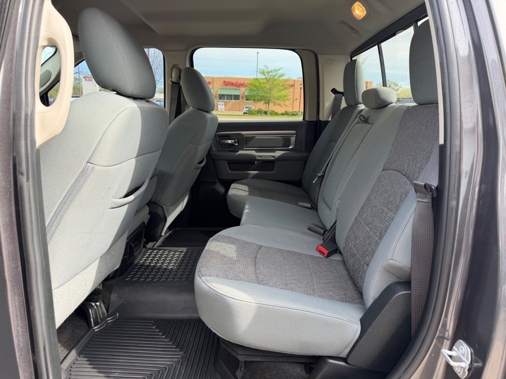 2018 RAM 1500 Image 8
