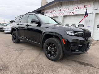 Image for 2025 Jeep Grand Cherokee Altitude ID: 7315561