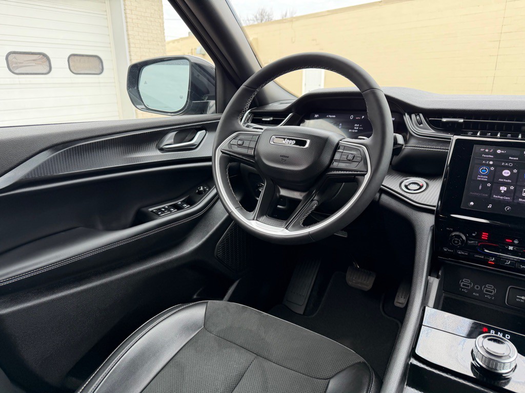 2025 Jeep Grand Cherokee Image 15