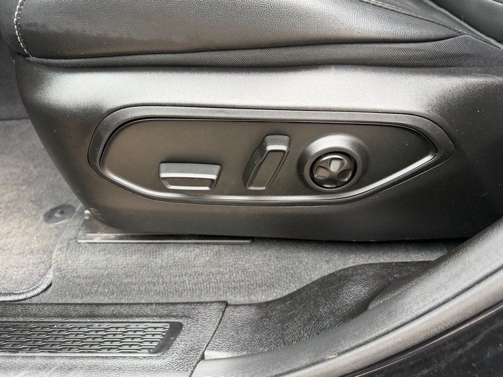 2025 Jeep Grand Cherokee Image 19