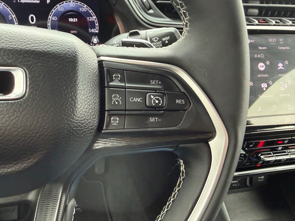 2025 Jeep Grand Cherokee Image 23