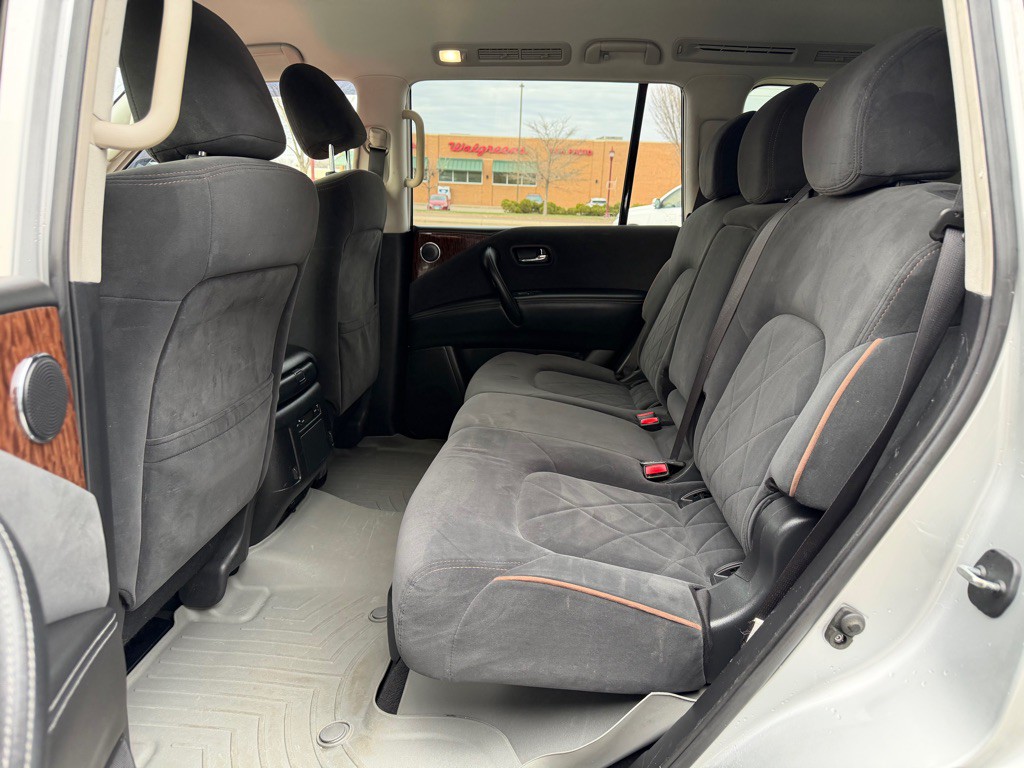 2019 Nissan Armada Image 11