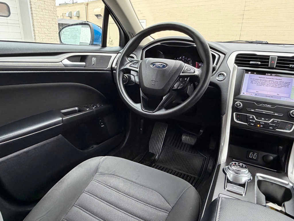 2019 Ford Fusion Image 11