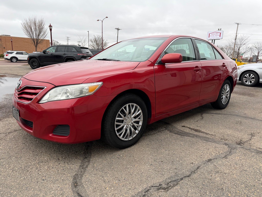 2011 Toyota Camry Image 4
