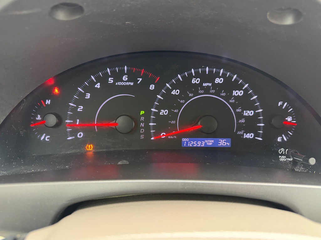 2011 Toyota Camry Image 16