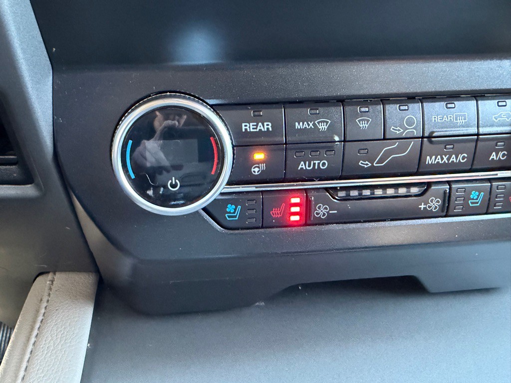 2019 Ford Expedition Image 28
