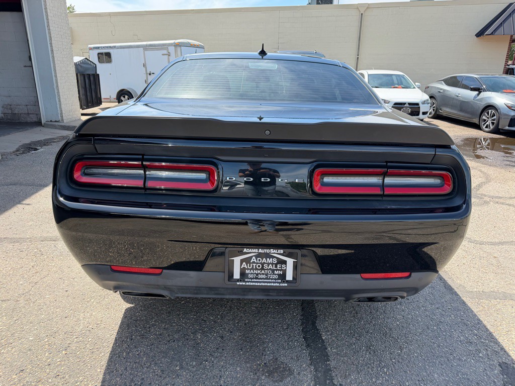 2019 Dodge Challenger Image 6