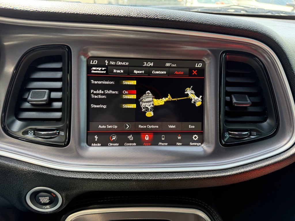 2019 Dodge Challenger Image 19