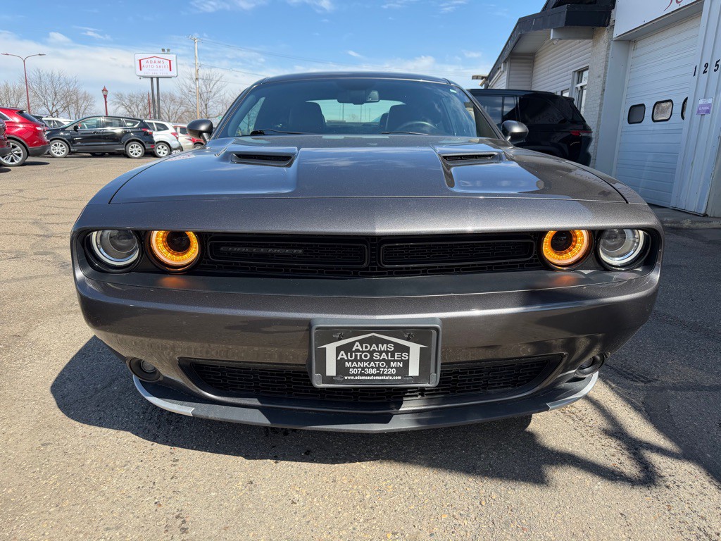 2018 Dodge Challenger Image 3