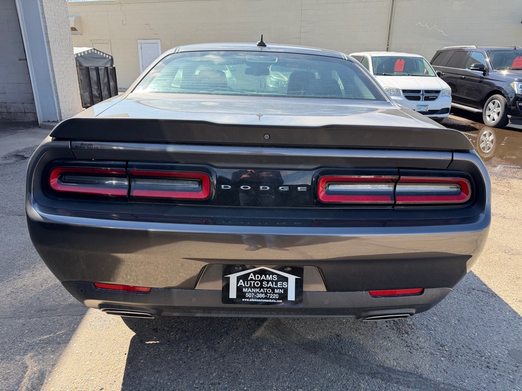 2018 Dodge Challenger Image 6