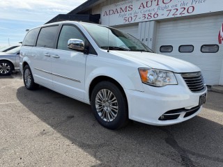 Image for 2016 Chrysler Town & Country Touring L ID: 7377506