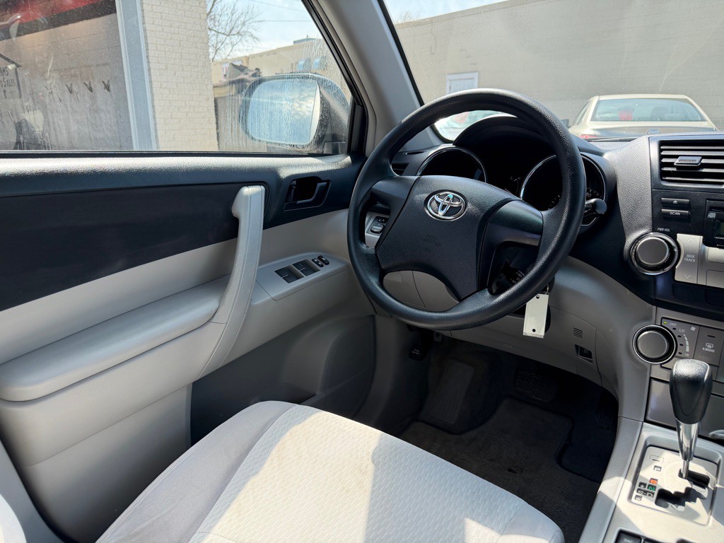 2008 Toyota Highlander Image 13