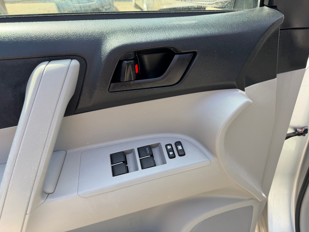 2008 Toyota Highlander Image 15