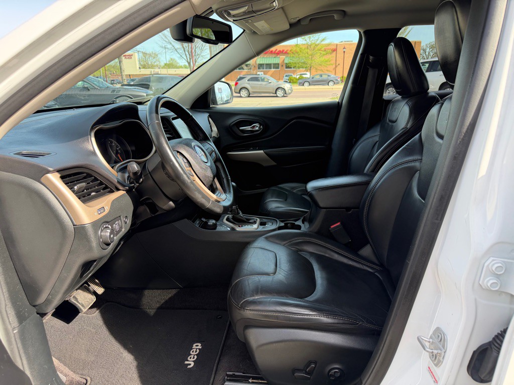 2018 Jeep Cherokee Image 20