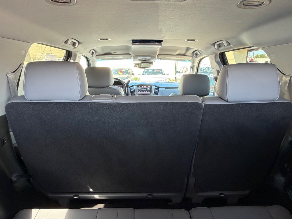 2015 Chevrolet Tahoe Image 9