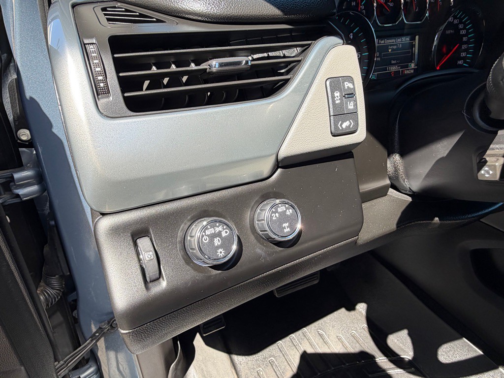 2015 Chevrolet Tahoe Image 21