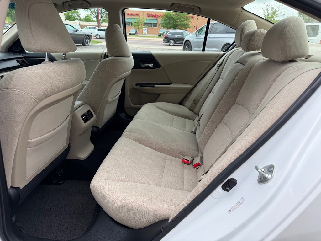 2013 Honda Accord Image 8