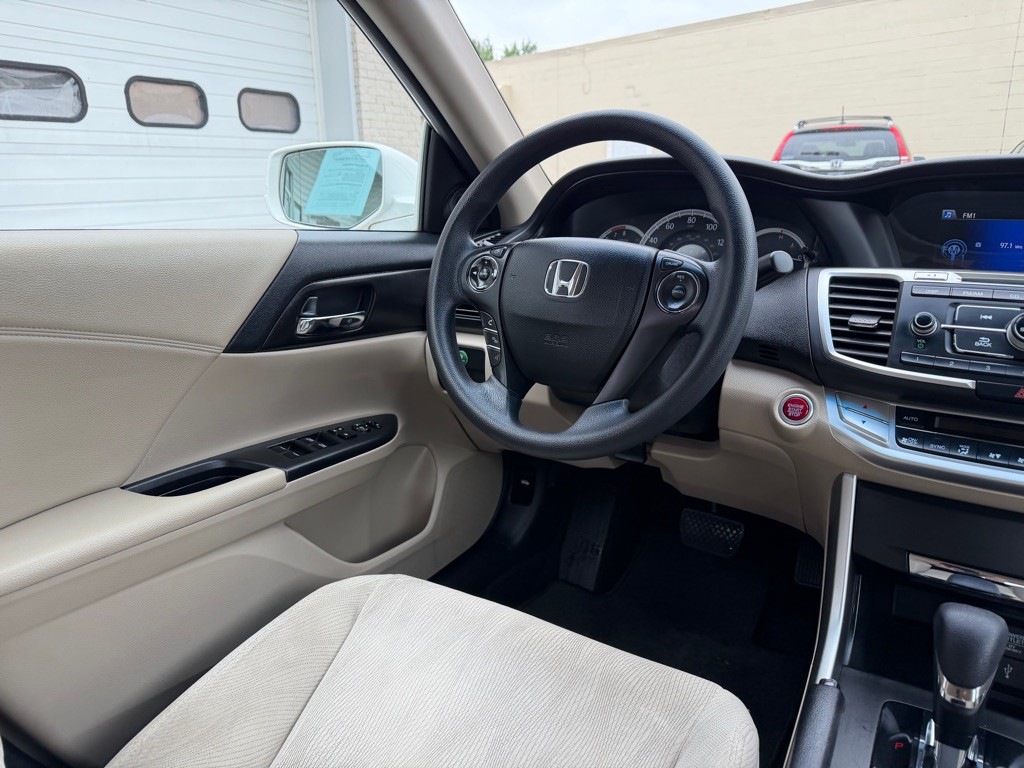 2013 Honda Accord Image 12