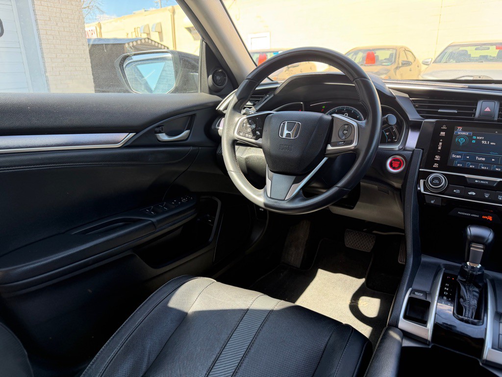 2016 Honda Civic Image 11