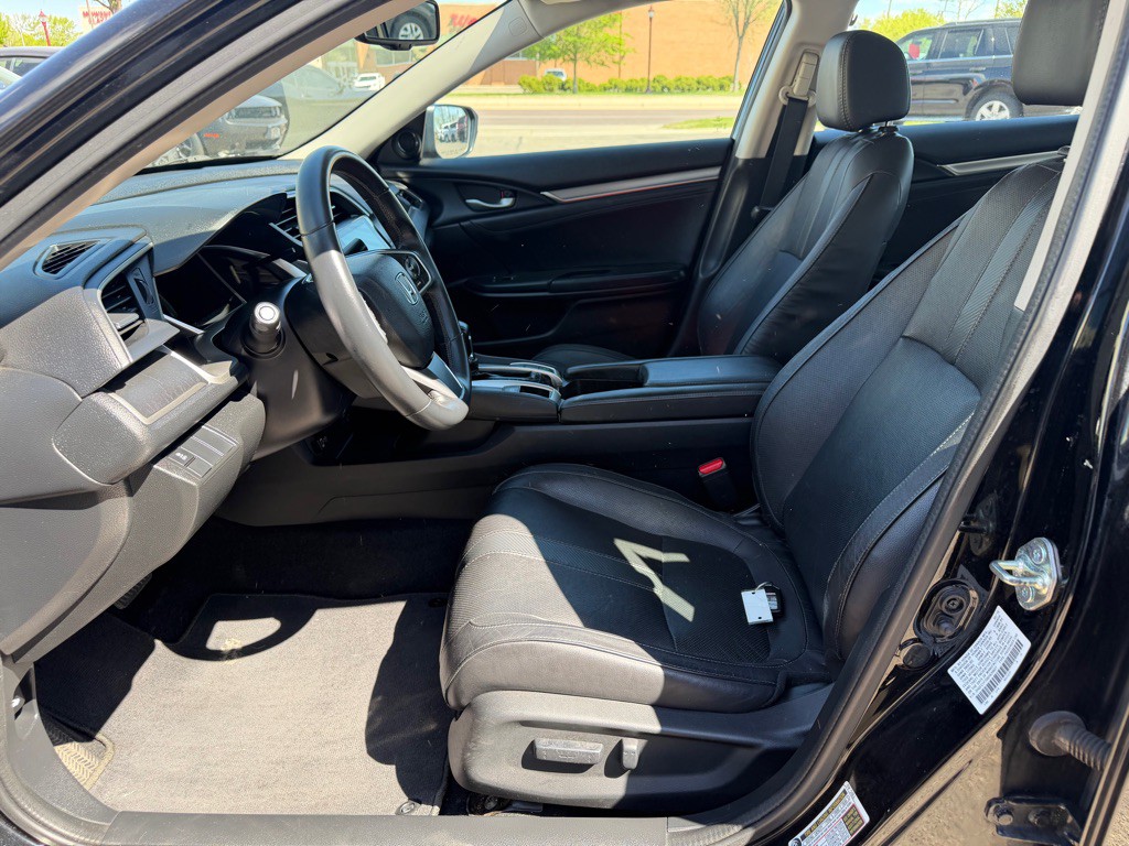 2016 Honda Civic Image 14
