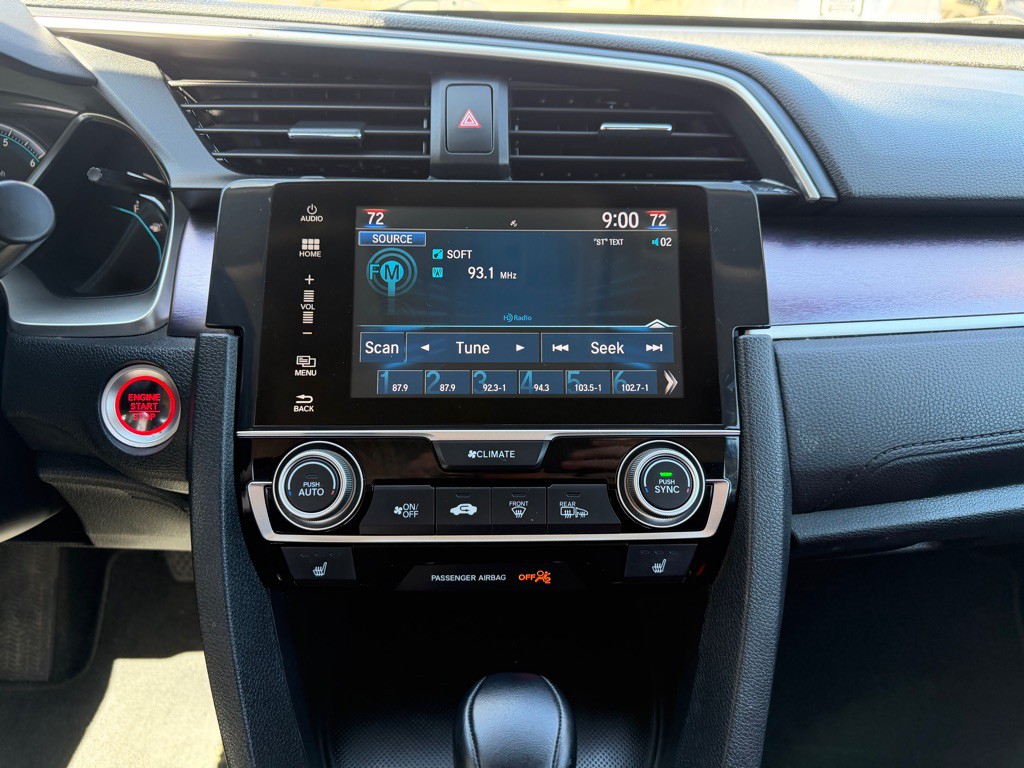 2016 Honda Civic Image 19