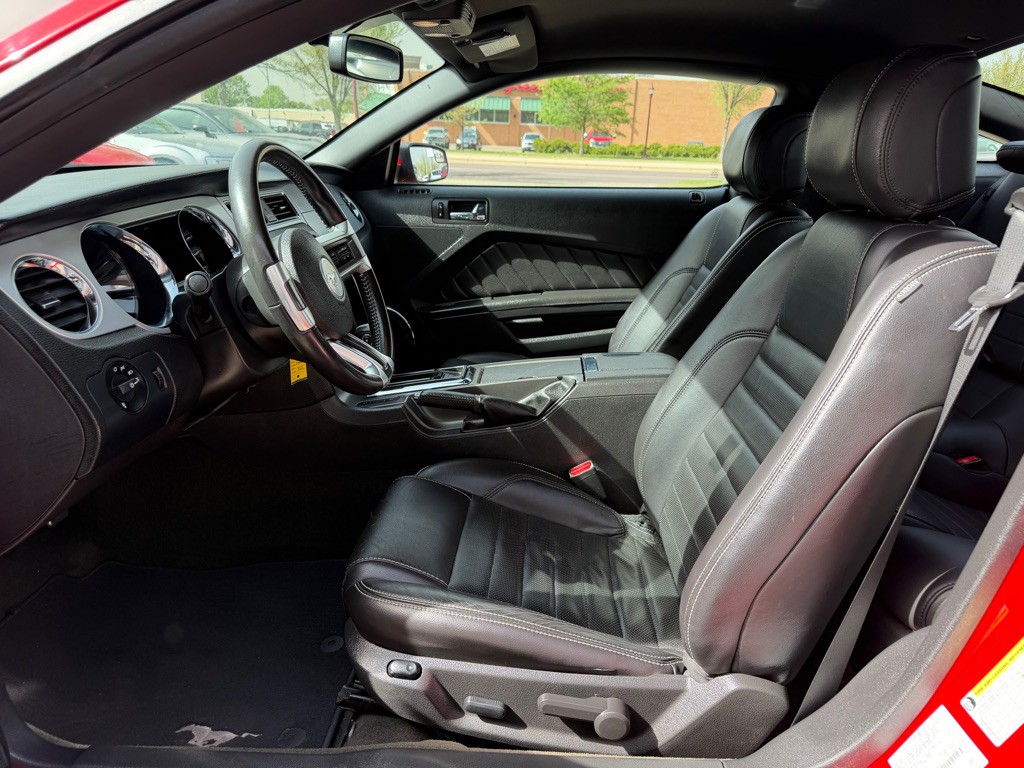 2014 Ford Mustang Image 9