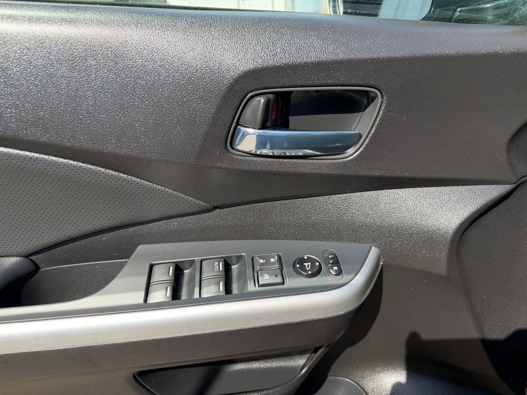 2015 Honda CR-V Image 17