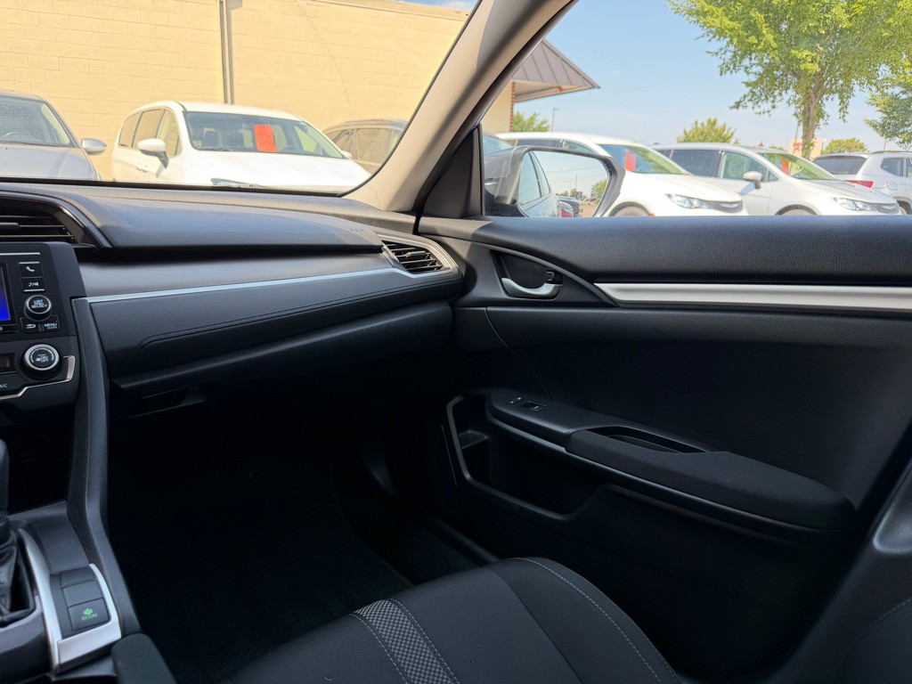2020 Honda Civic Image 10