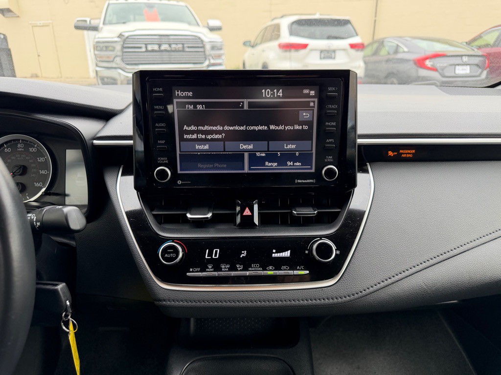 2022 Toyota Corolla Image 19