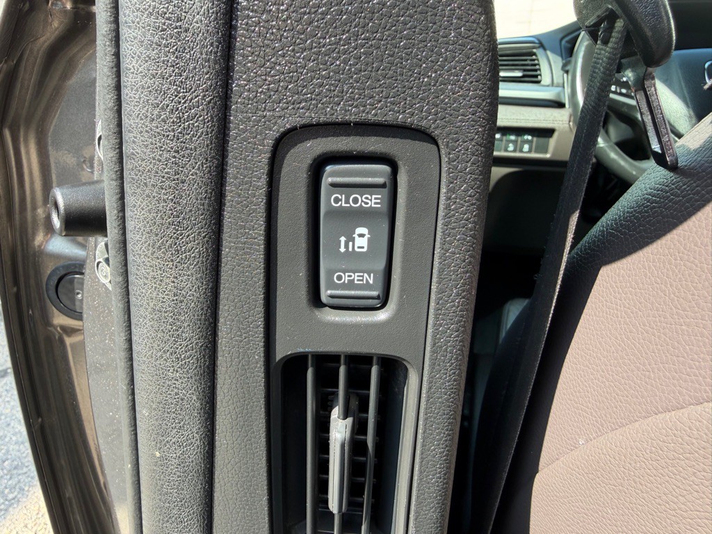 2018 Honda Odyssey Image 13