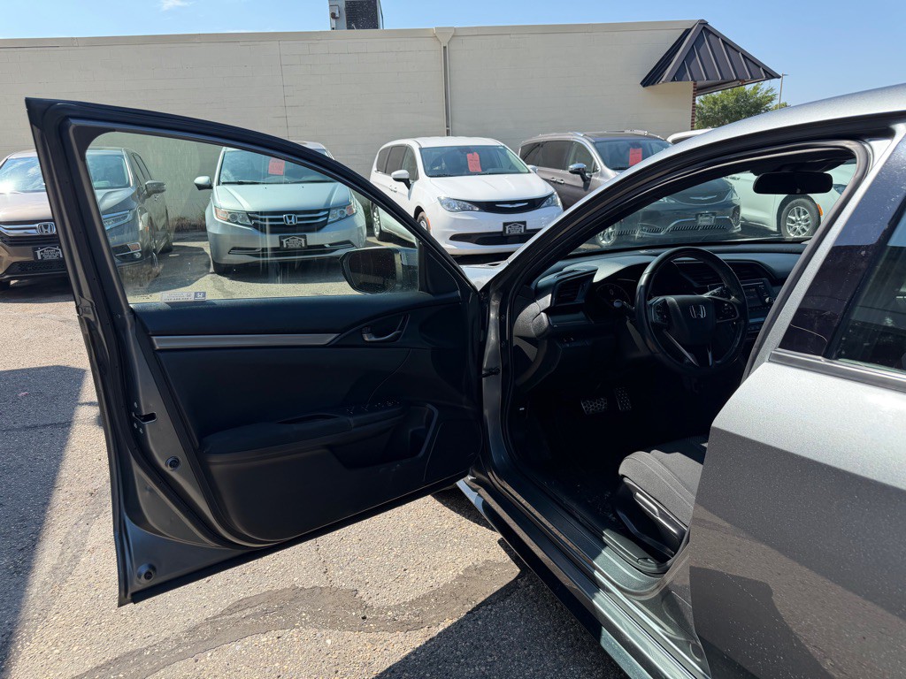 2019 Honda Civic Image 15