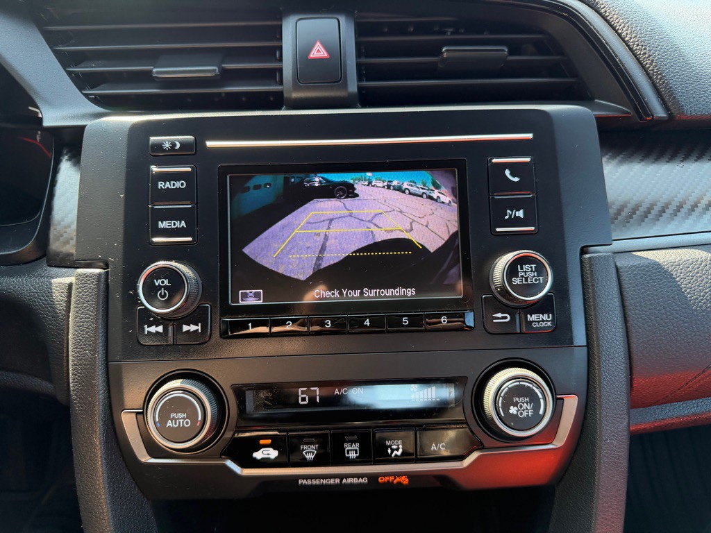 2019 Honda Civic Image 23