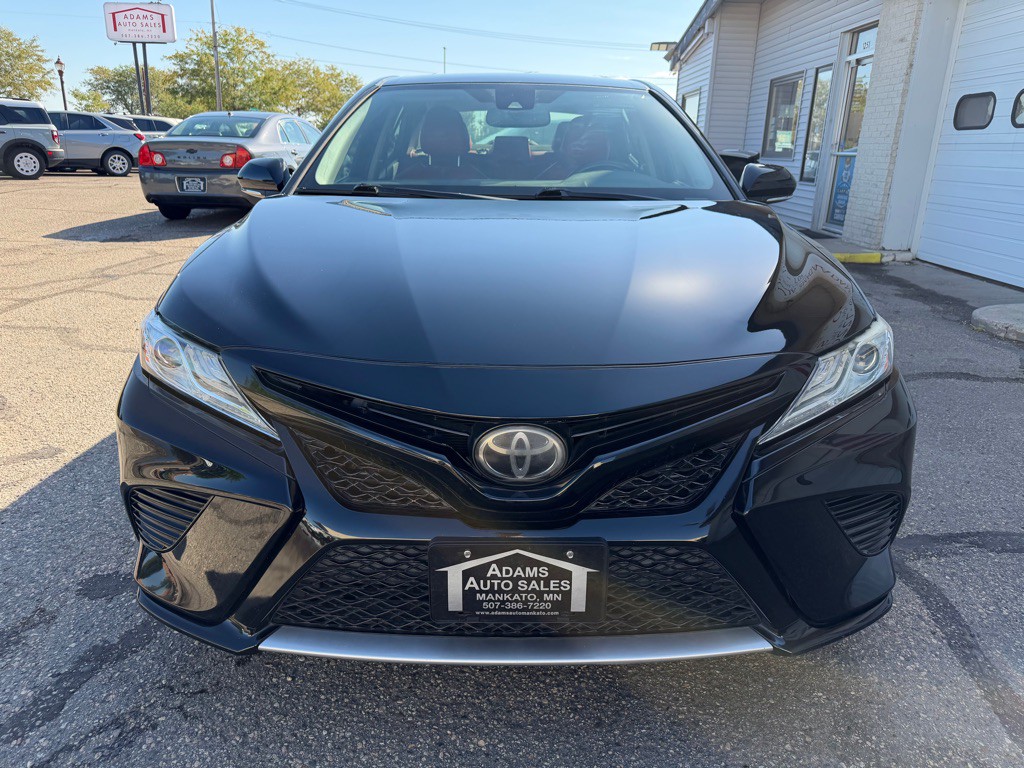 2020 Toyota Camry Image 3
