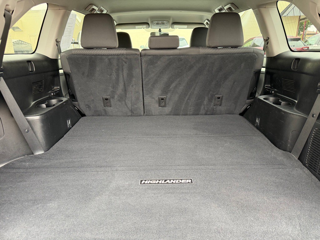 2015 Toyota Highlander Image 9