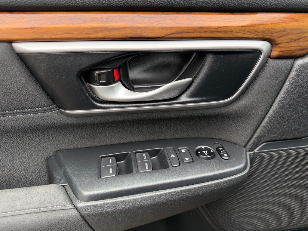 2019 Honda CR-V Image 17