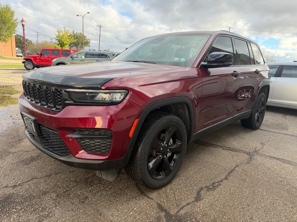 2023 Jeep Grand Cherokee Image 4
