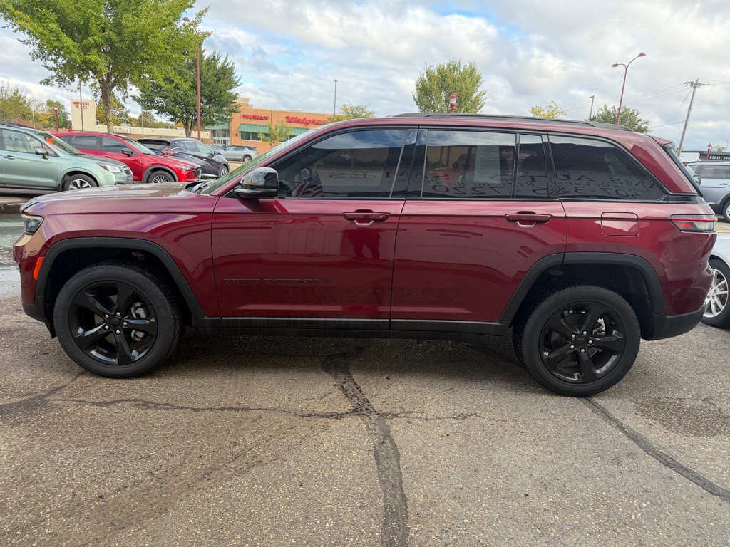 2023 Jeep Grand Cherokee Image 5